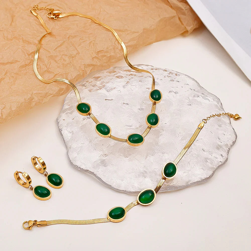 Oval Green Crystal Pendant Necklace Set With Bracelet